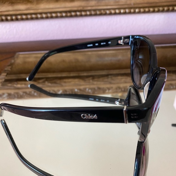 Chloe sunglasses. Used but in great condition - Picture 3 of 3